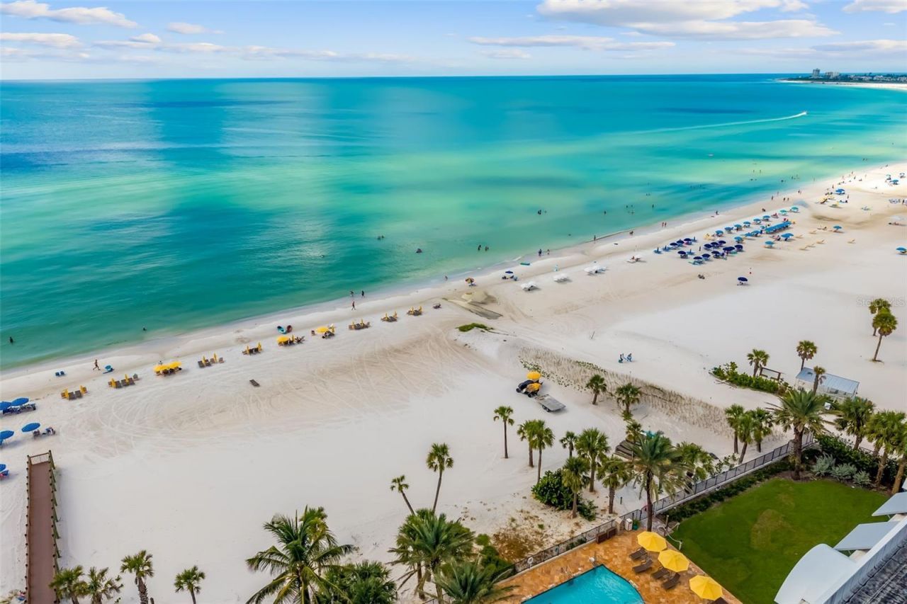 915 Seaside Drive, Unit 407, Sarasota, FL 34242 Photo