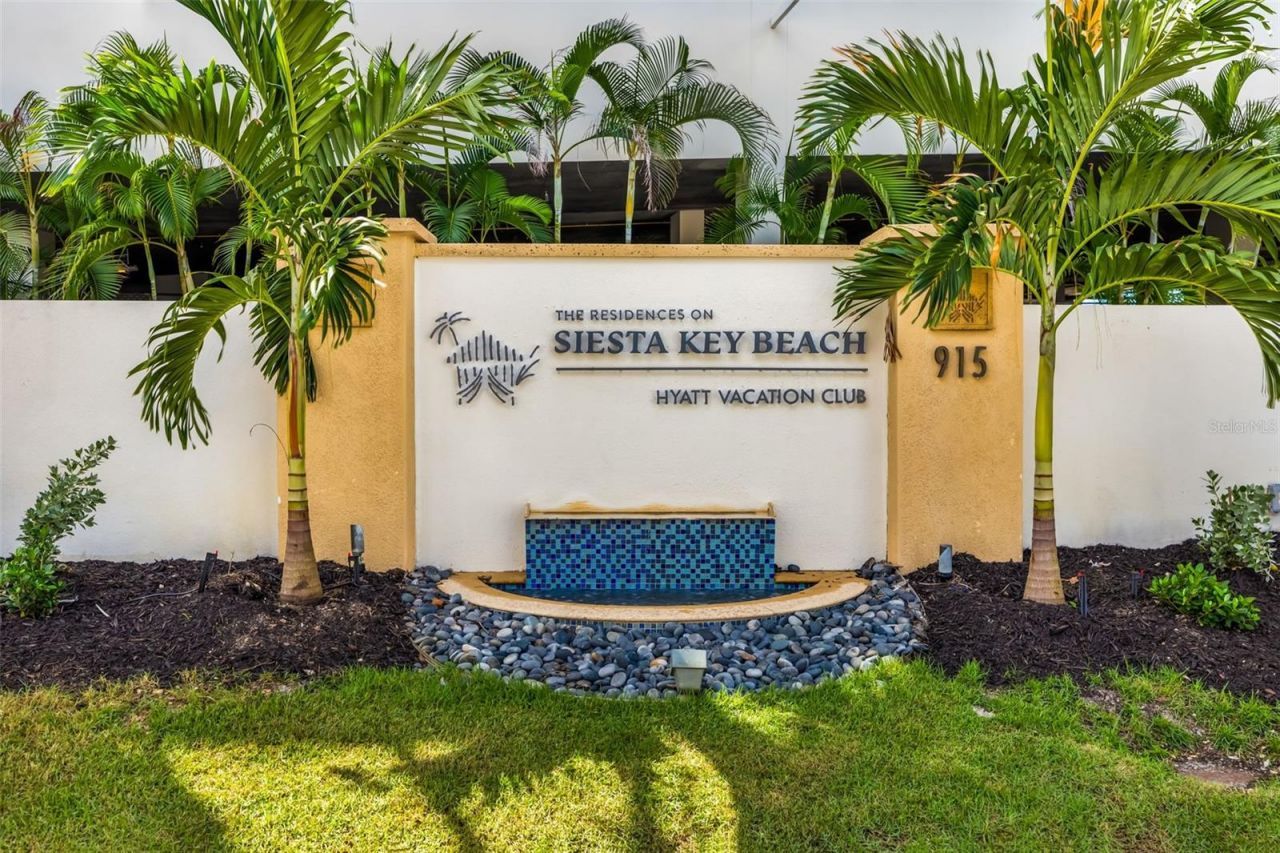 915 Seaside Drive, Unit 407, Sarasota, FL 34242 Photo