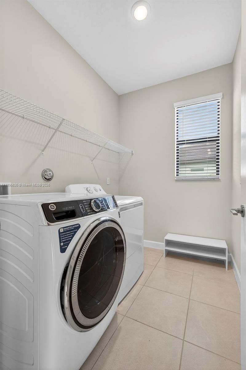 1310 Whitcombe Dr, Royal Palm Beach, FL 33411 Photo