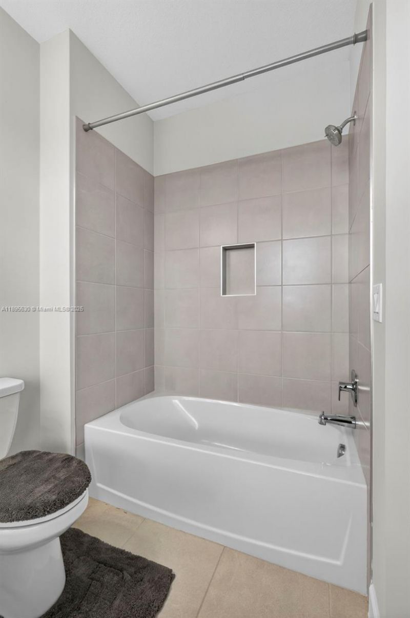 1310 Whitcombe Dr, Royal Palm Beach, FL 33411 Photo