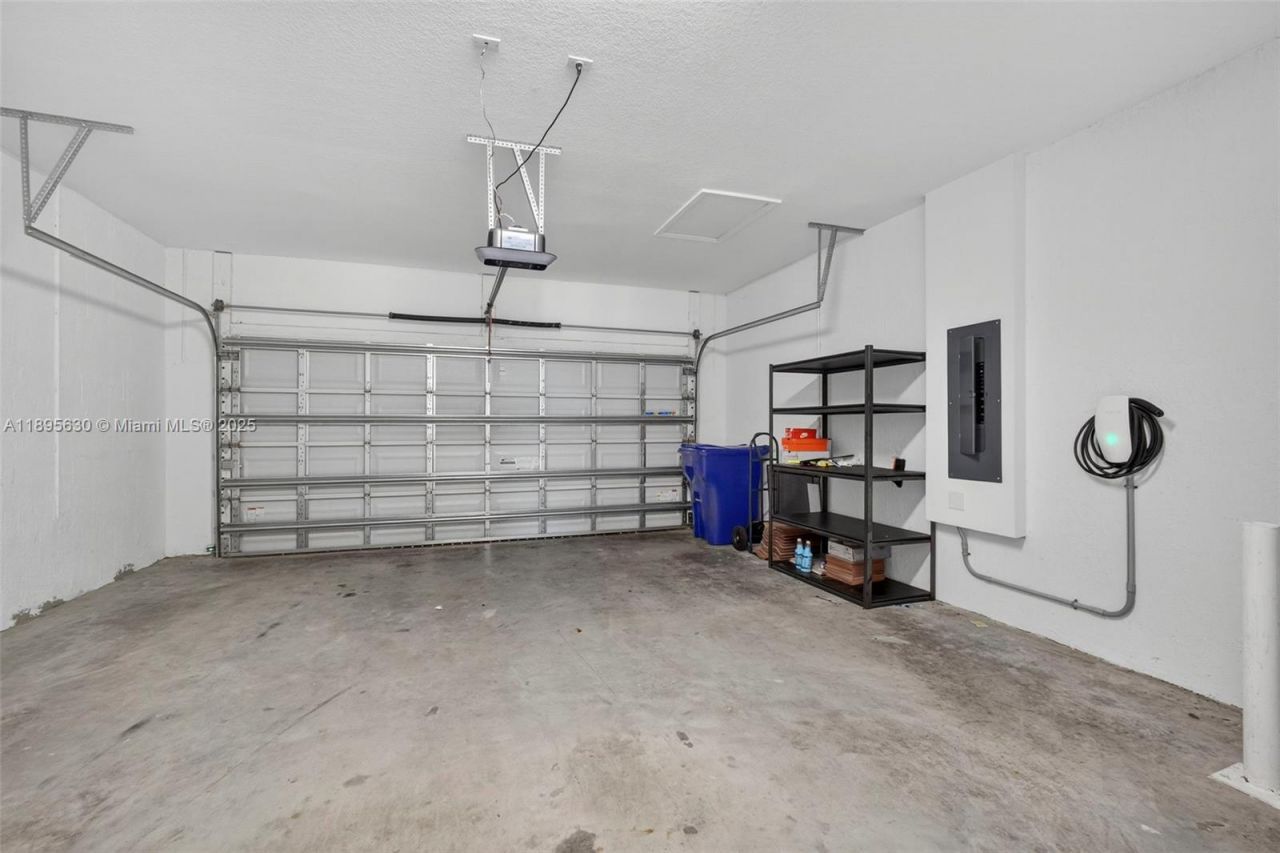 1310 Whitcombe Dr, Royal Palm Beach, FL 33411 Photo