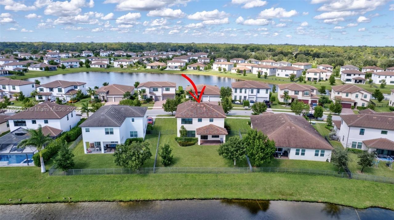 1310 Whitcombe Dr, Royal Palm Beach, FL 33411 Photo