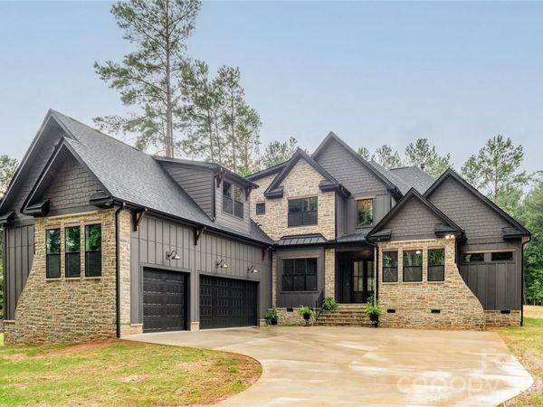 4488 Mirror Lake Drive, Catawba, NC 28609