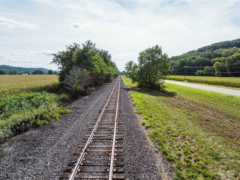 Lock 17 Road SE, Gnadenhutten, OH 44629 Photo 3