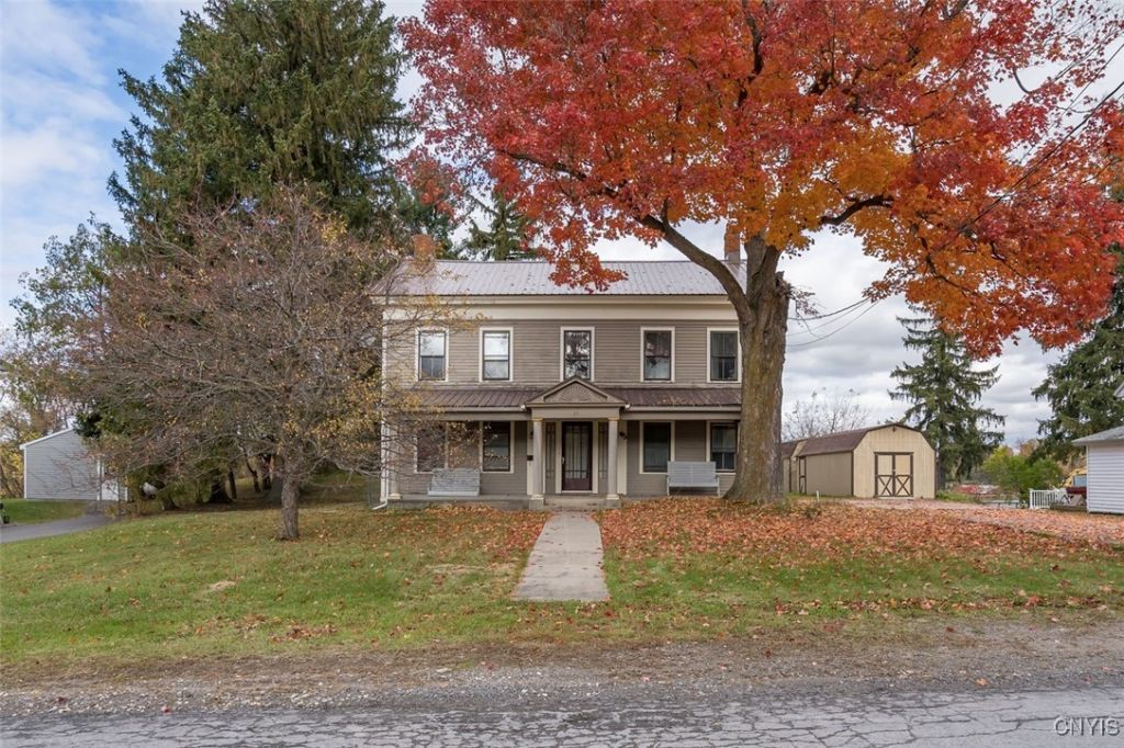 25 Garden Road, Philadelphia, NY 13673 Main Photo