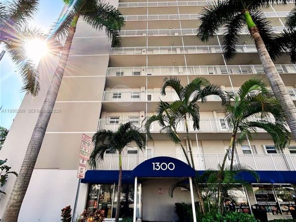 1300 Lincoln Rd, Unit A301, Miami Beach, FL 33139