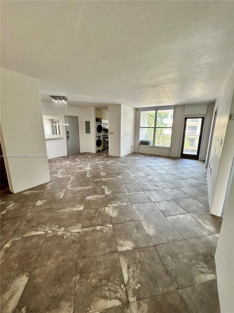 1300 Lincoln Rd, Unit A301, Miami Beach, FL 33139 Photo