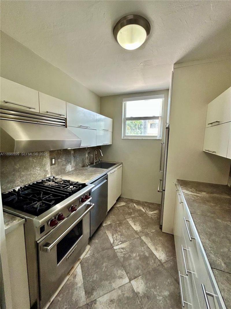 1300 Lincoln Rd, Unit A301, Miami Beach, FL 33139 Photo