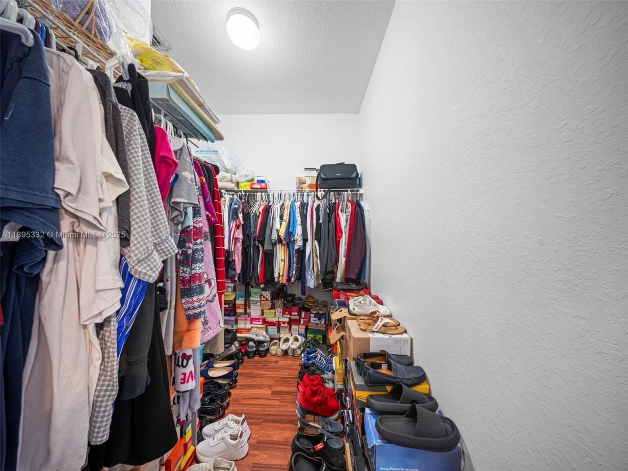 2104 NE 3rd Ct, Homestead, FL 33033 Photo