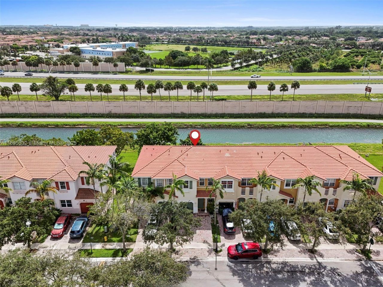 2104 NE 3rd Ct, Homestead, FL 33033 Photo