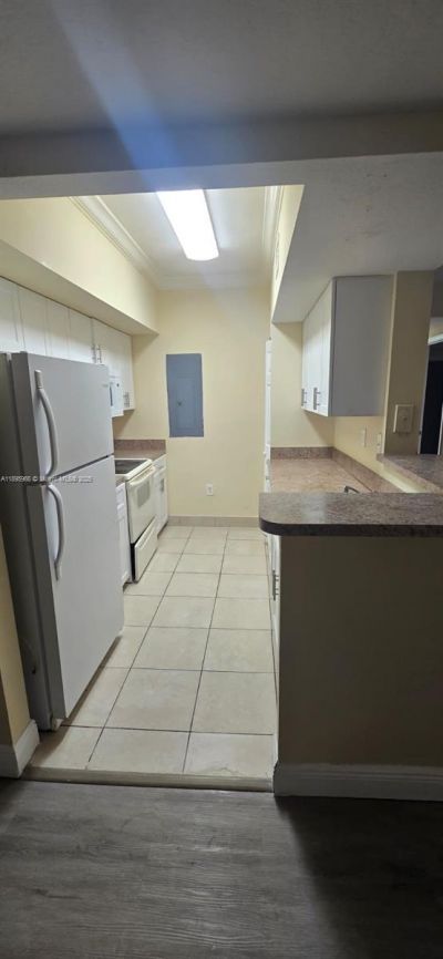 230 SW 117th Ter, Unit 11208, Pembroke Pines, FL 33025 Photo