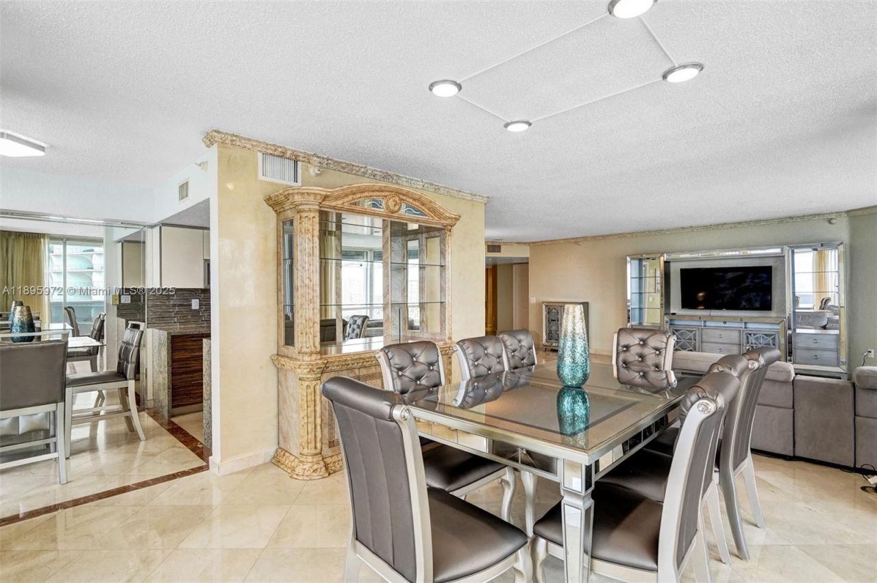 16711 Collins Ave, Unit 1208, Sunny Isles Beach, FL 33160 Photo
