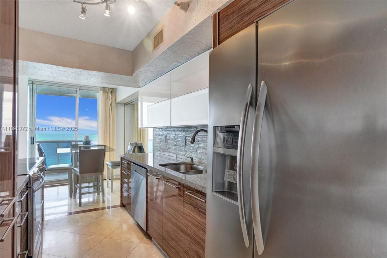 16711 Collins Ave, Unit 1208, Sunny Isles Beach, FL 33160 Photo