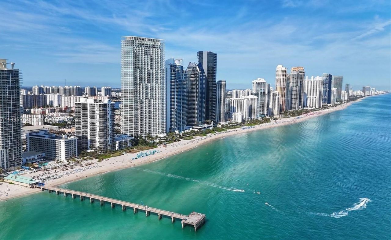 16711 Collins Ave, Unit 1208, Sunny Isles Beach, FL 33160 Photo