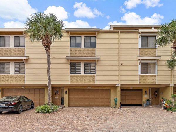 551 SANDY HOOK ROAD, TREASURE ISLAND, FL 33706