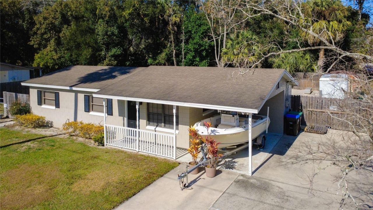 5511 King Avenue, Zellwood, FL 32798 Photo