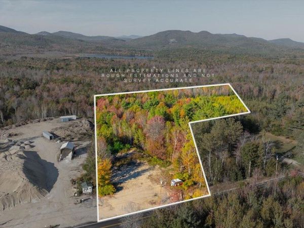 729 Main Street, Sumner, ME 04292