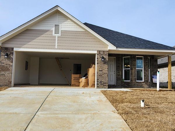 7851 Gardendale Drive, Olive Branch, MS 38654