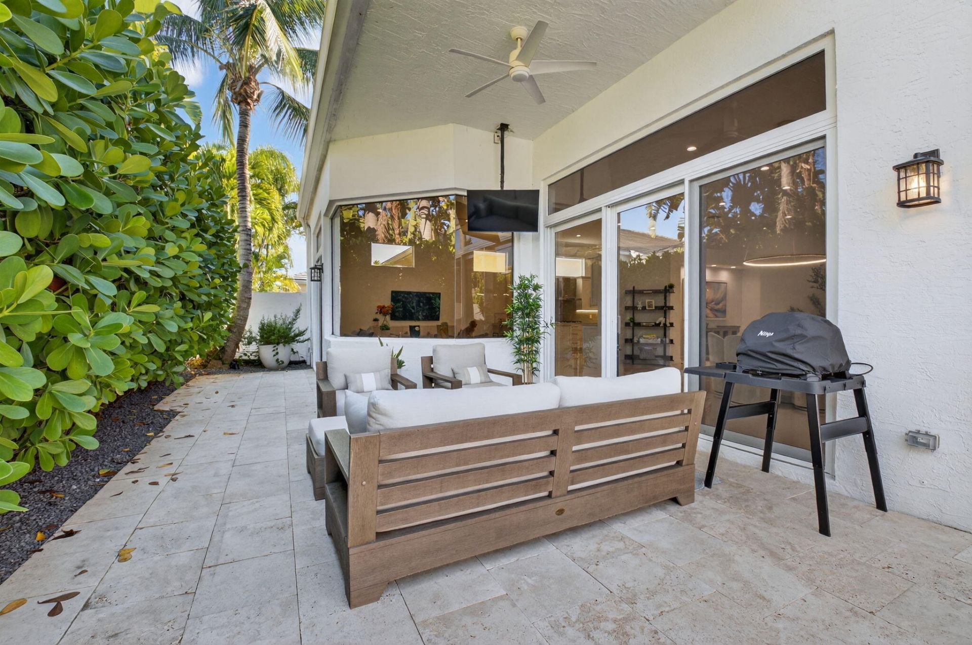 6270 NW 43rd Terrace, Boca Raton, FL 33496 Photo