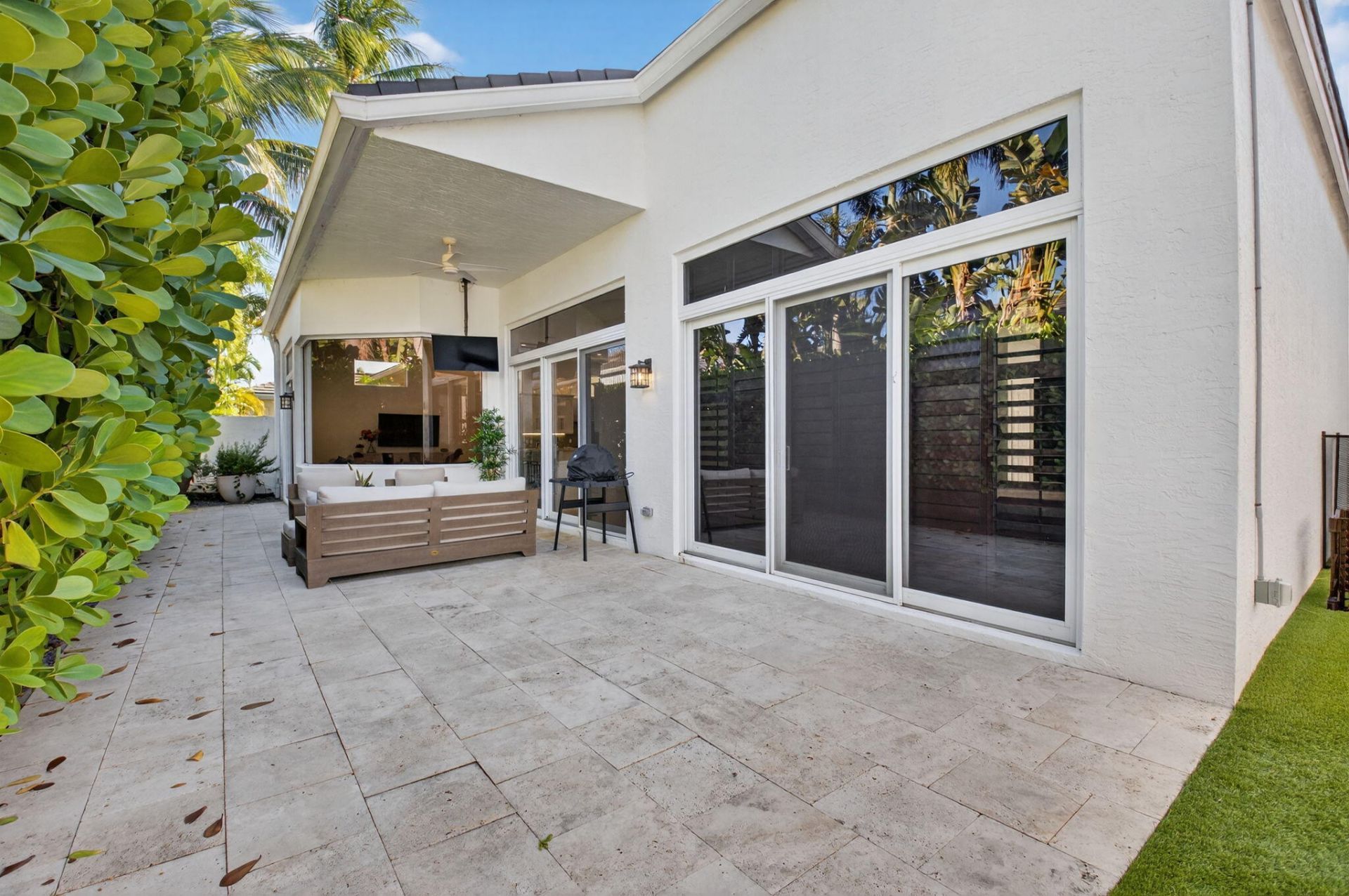 6270 NW 43rd Terrace, Boca Raton, FL 33496 Photo