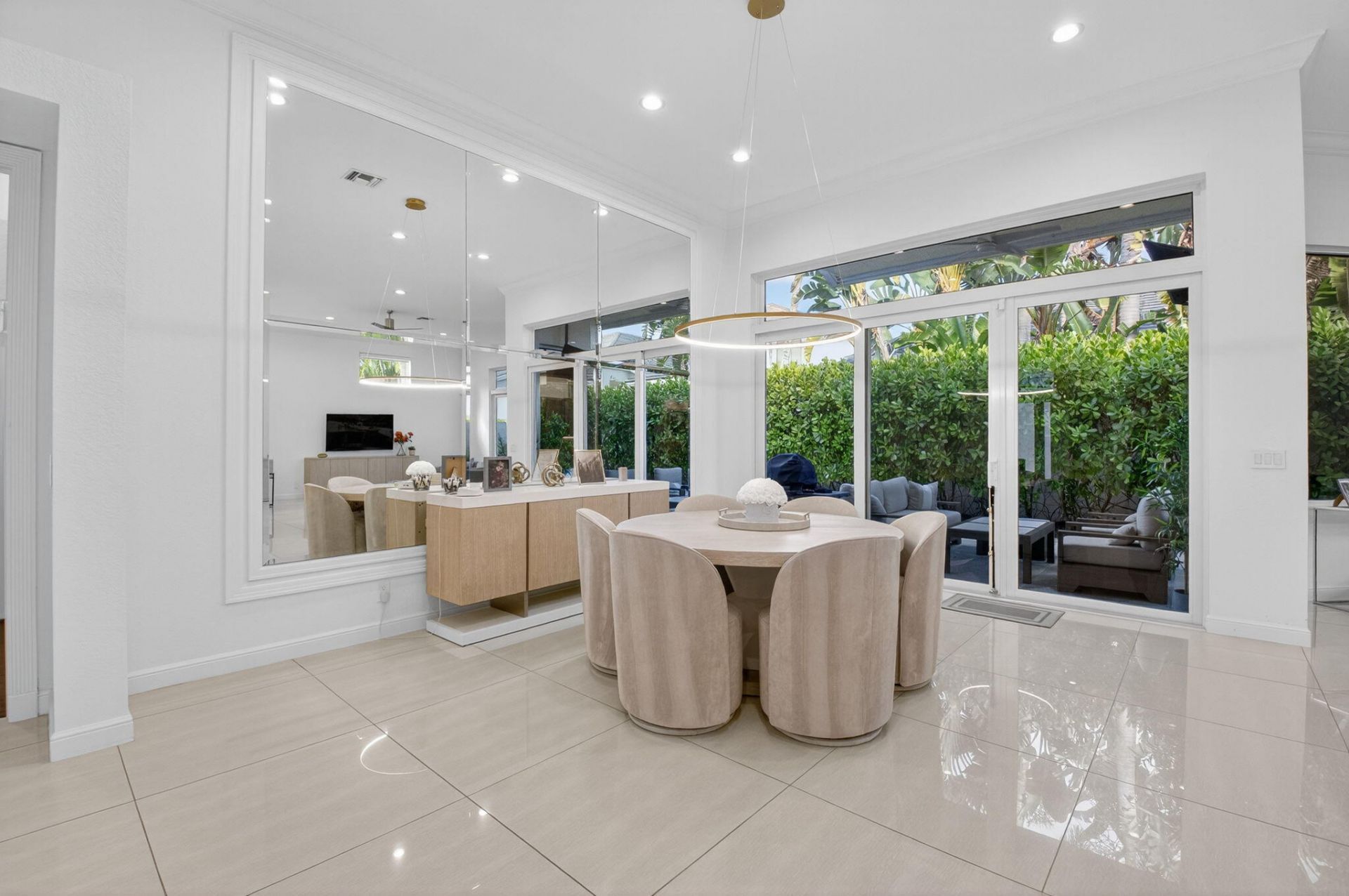 6270 NW 43rd Terrace, Boca Raton, FL 33496 Photo