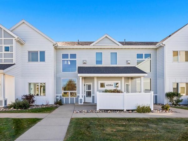 4394 46th Avenue S, Unit B, Fargo, ND 58104
