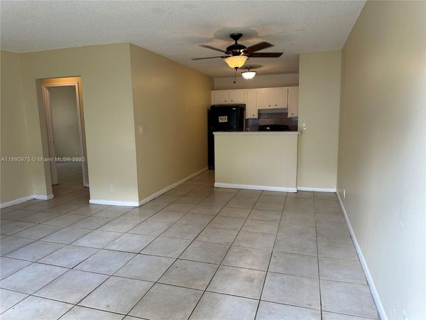 5315 NW 22nd St, Unit 5315, Lauderhill, FL 33313