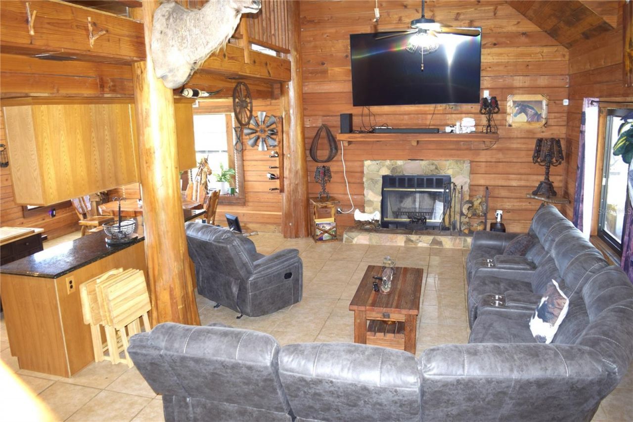 14430 SE Highway 42, Weirsdale, FL 32195 Photo