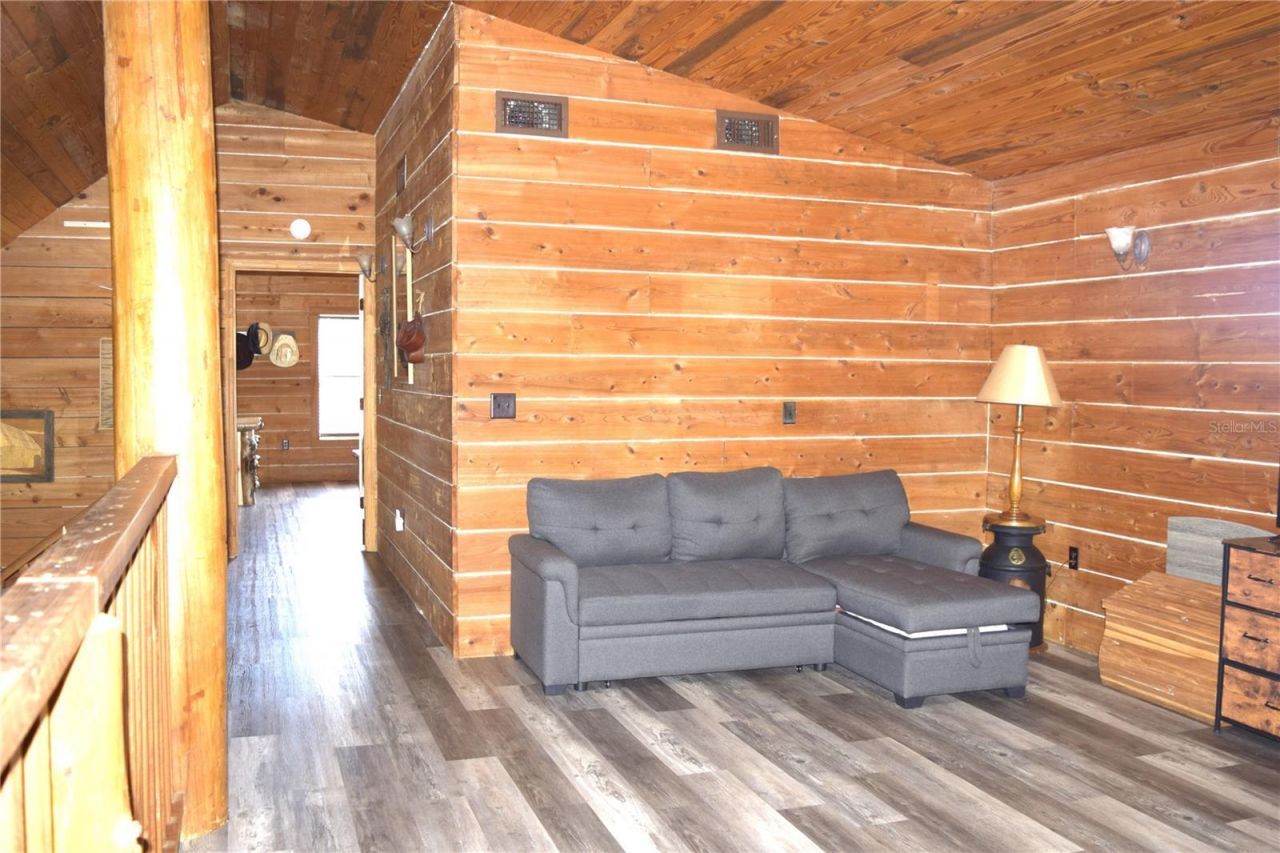 14430 SE Highway 42, Weirsdale, FL 32195 Photo