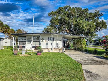 5316 COMANCHE STREET, ZEPHYRHILLS, FL 33542