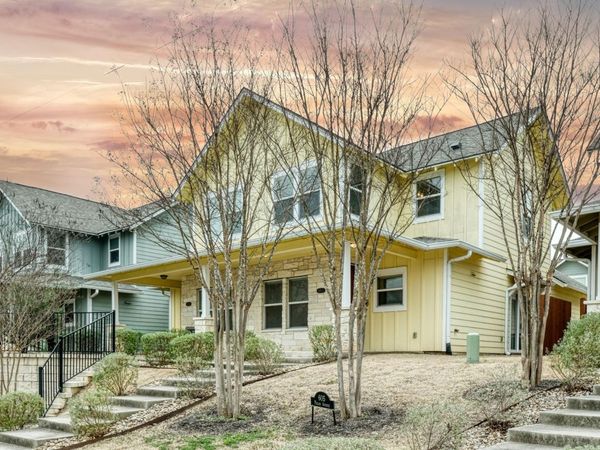 605 Pecan Ave, Unit 3, Round Rock, TX 78664