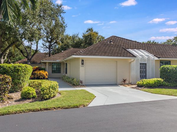 11341 Briarwood Place, North Palm Beach, FL 33408