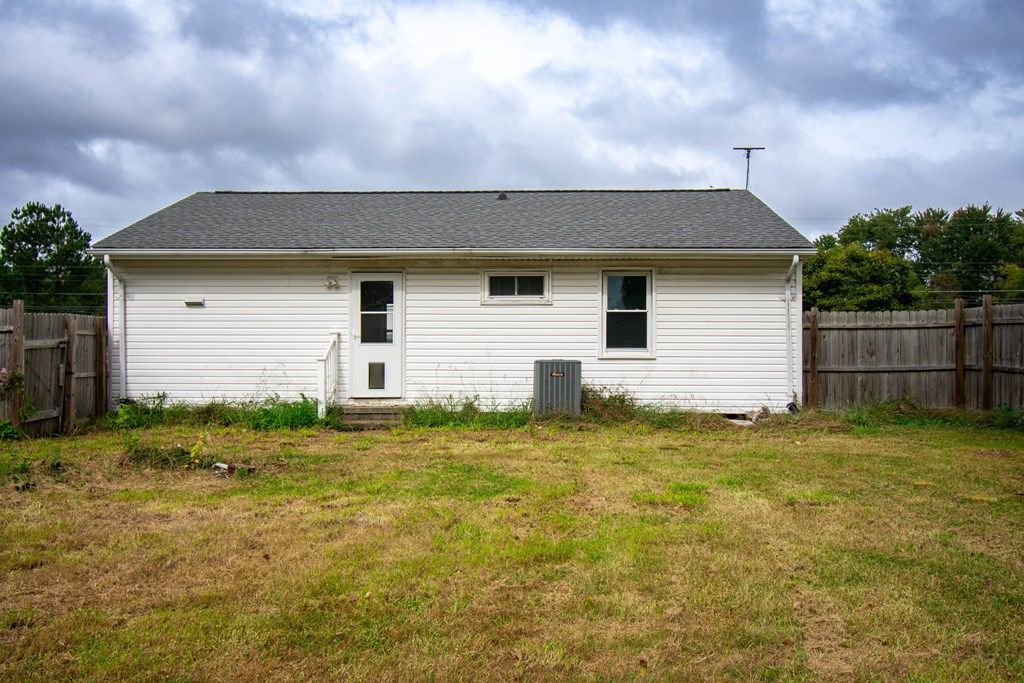 2941 White Chapel Road, Lively, VA 22503 Main Photo