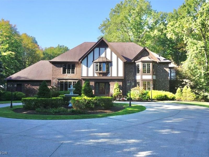 1760 Chartley Road, Gates Mills, OH 44040 Photo 1