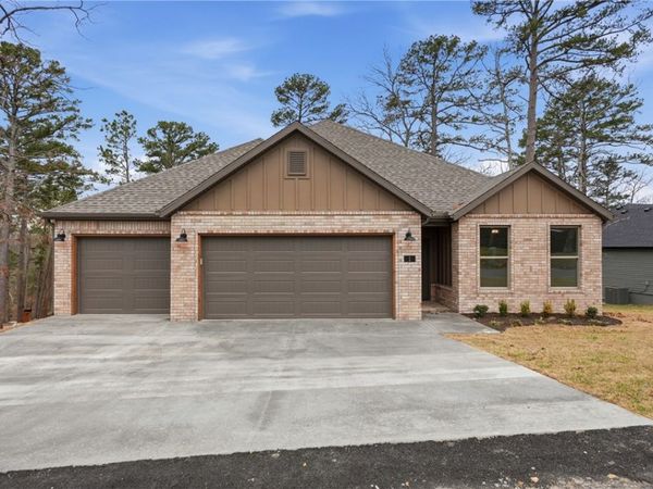 1 Clun Lane, Bella Vista, AR 72714