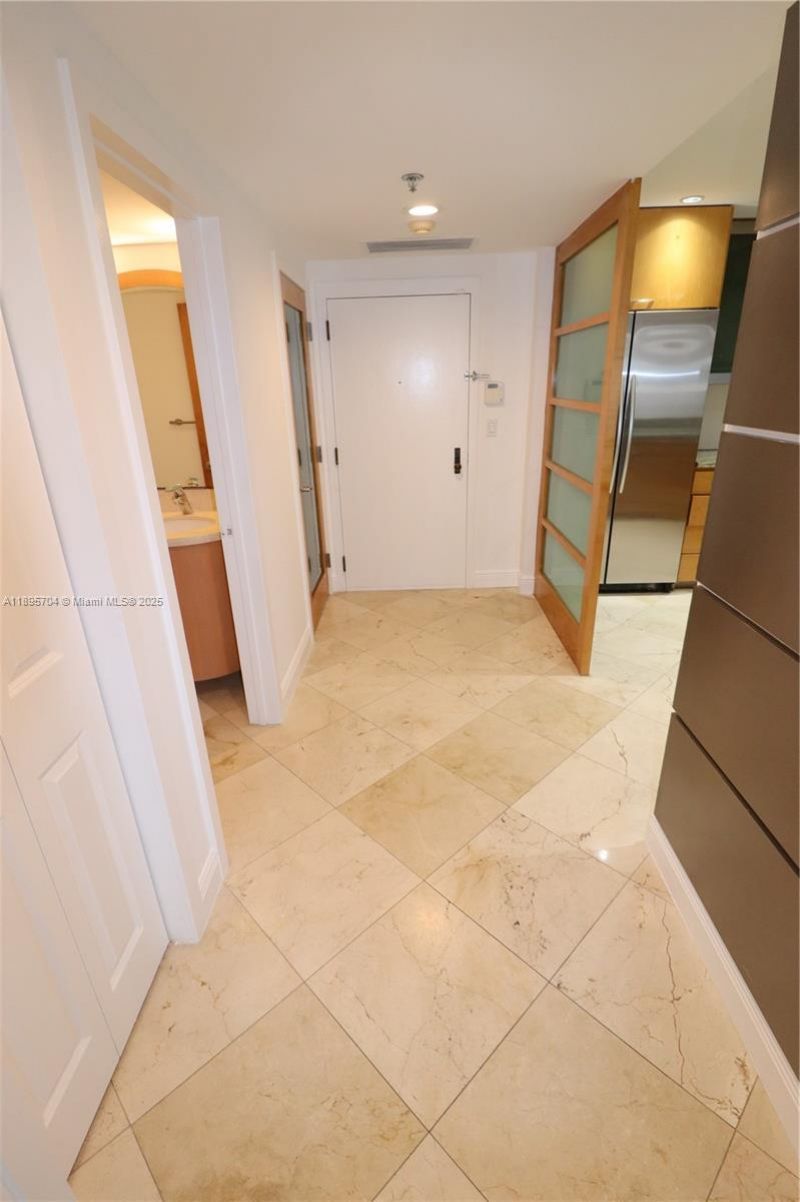 201 Crandon Blvd, Unit 636, Key Biscayne, FL 33149 Photo