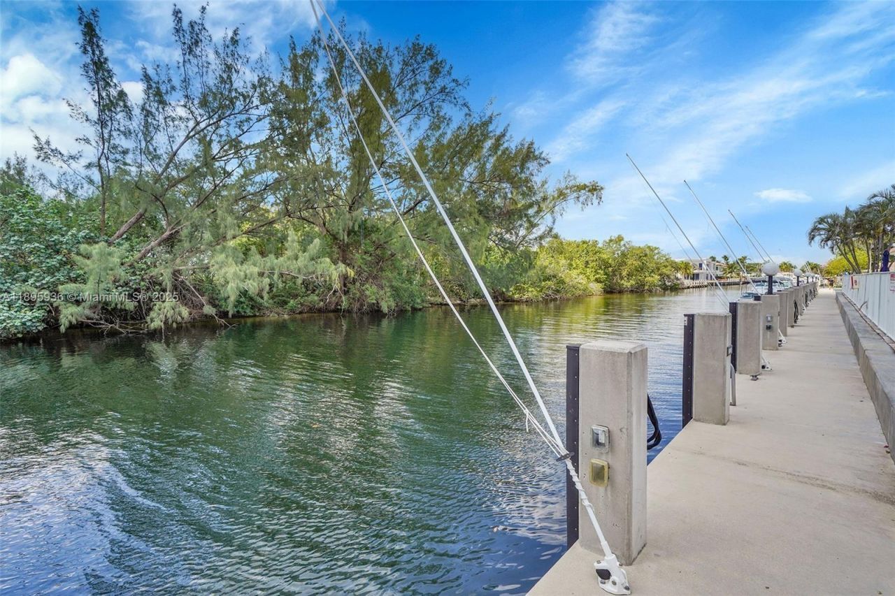 2860 NE 14th St Cswy, Unit 406D, Pompano Beach, FL 33062 Photo