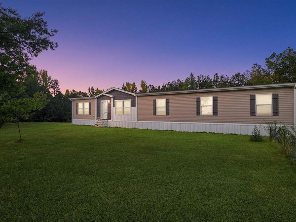 350 GEORGE LN, Michie, TN 38357