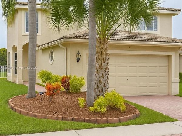 14936 SW 22nd St, Miramar, FL 33027