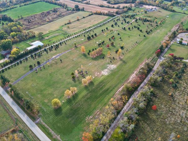 3703 Millstream Road, Marengo, IL 60152