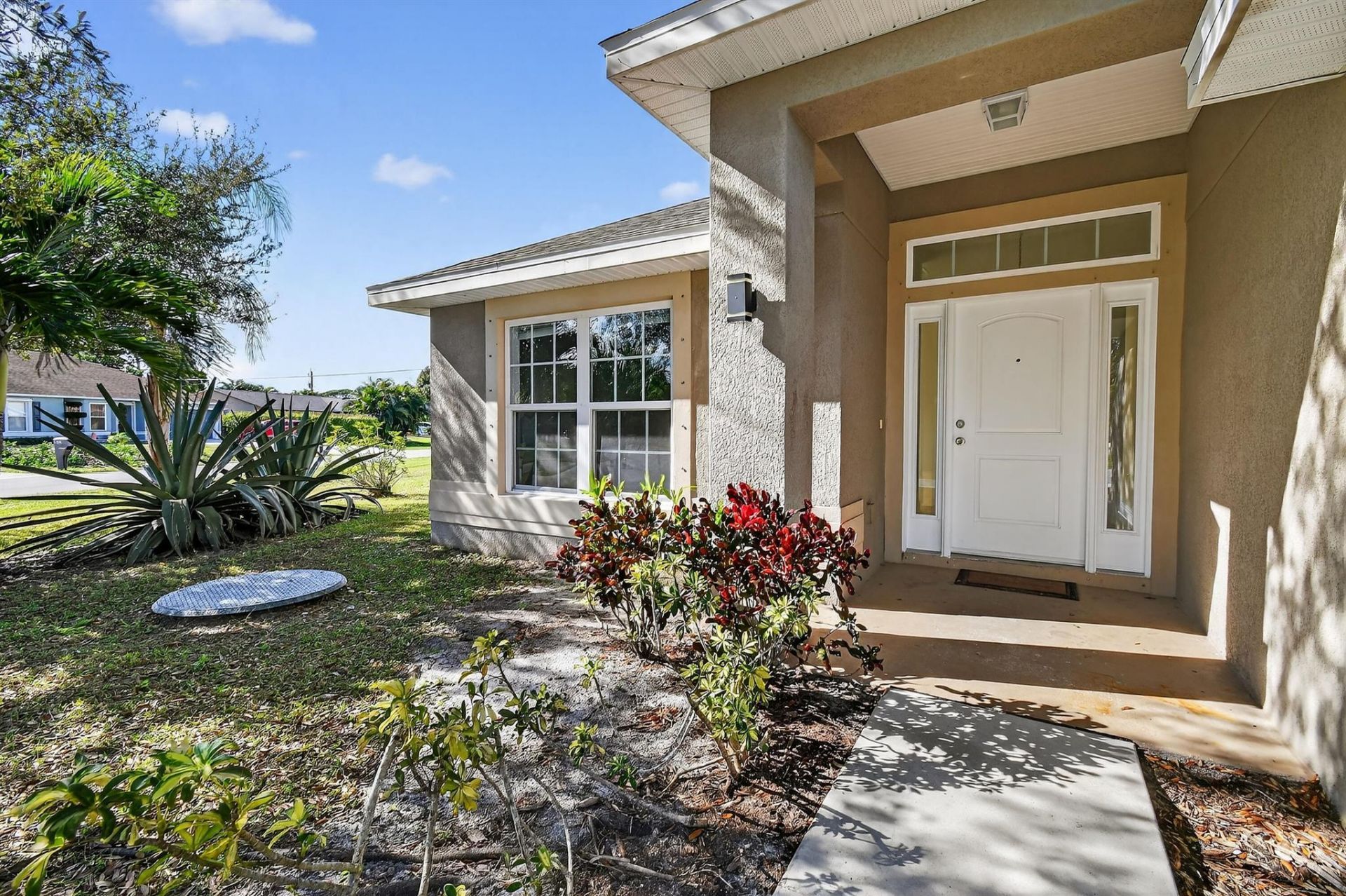 1492 SE Morrow Street, Port Saint Lucie, FL 34983 Photo