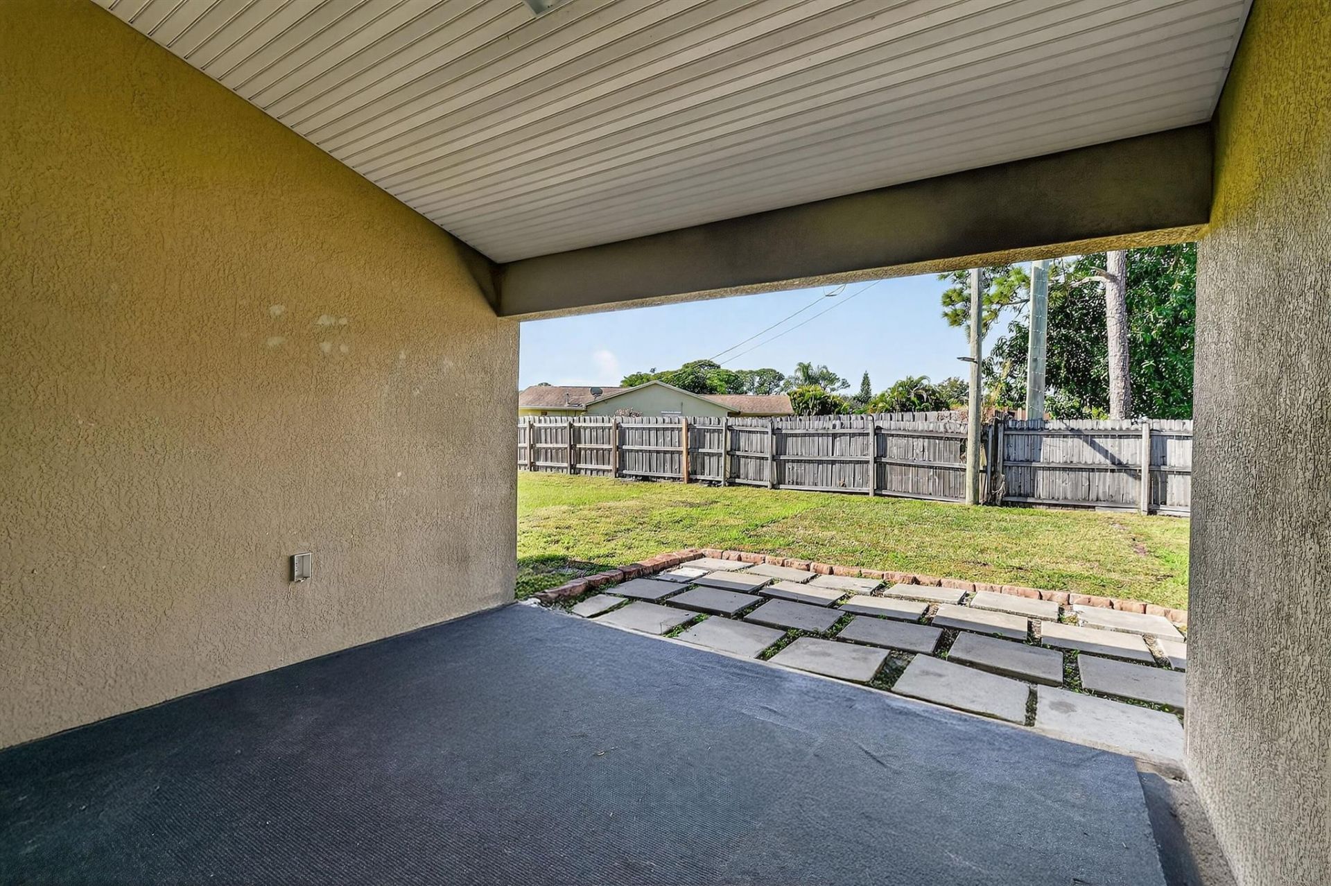 1492 SE Morrow Street, Port Saint Lucie, FL 34983 Photo