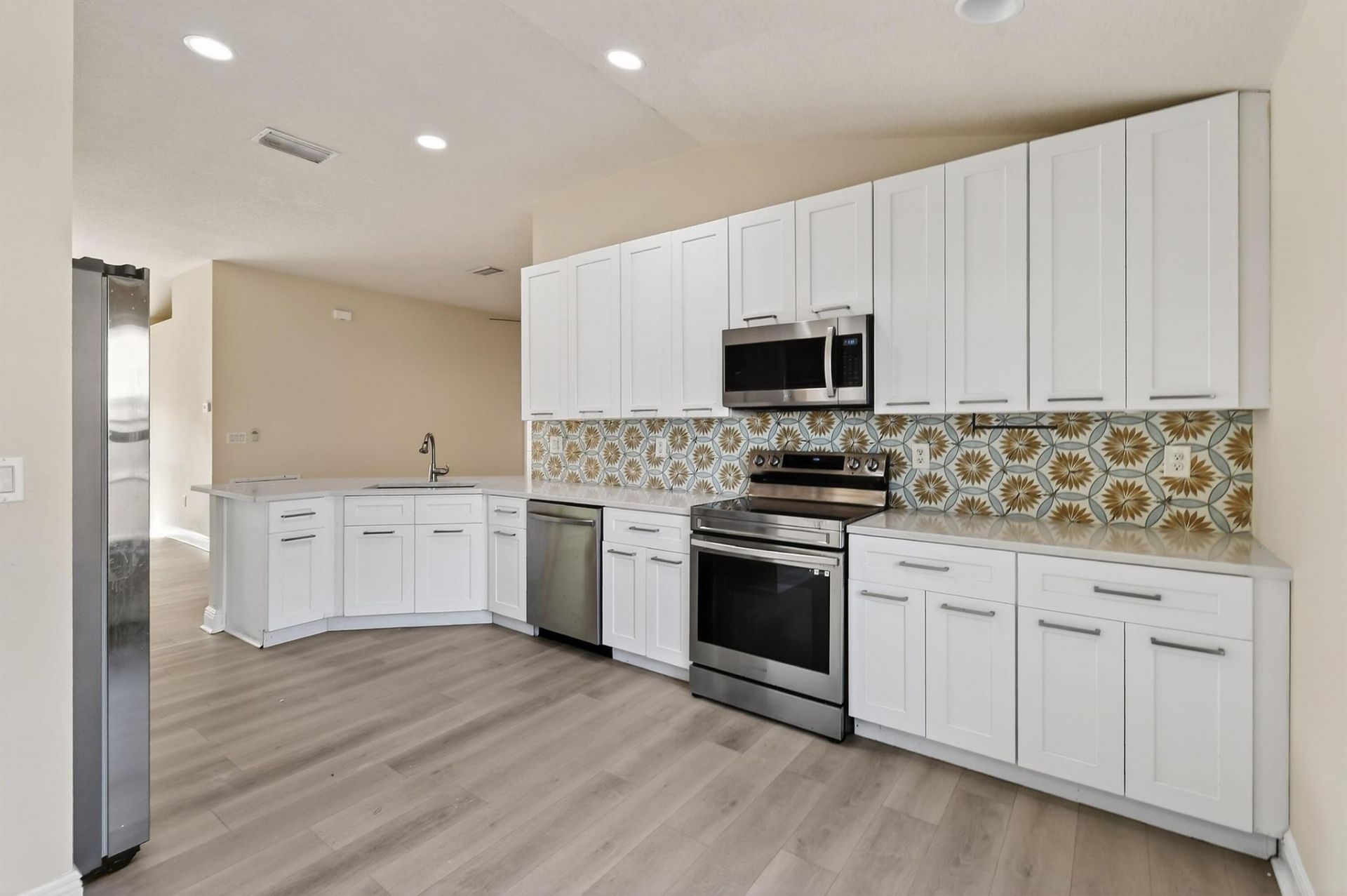 1492 SE Morrow Street, Port Saint Lucie, FL 34983 Photo