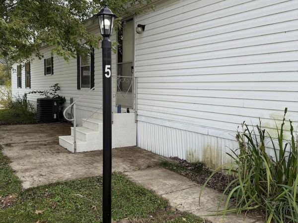 5 Spring Lake Court, Unit 5, Delaware, OH 43015