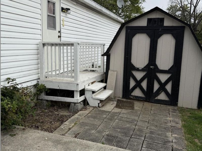 5 Spring Lake Court, Unit 5, Delaware, OH 43015 Photo 8