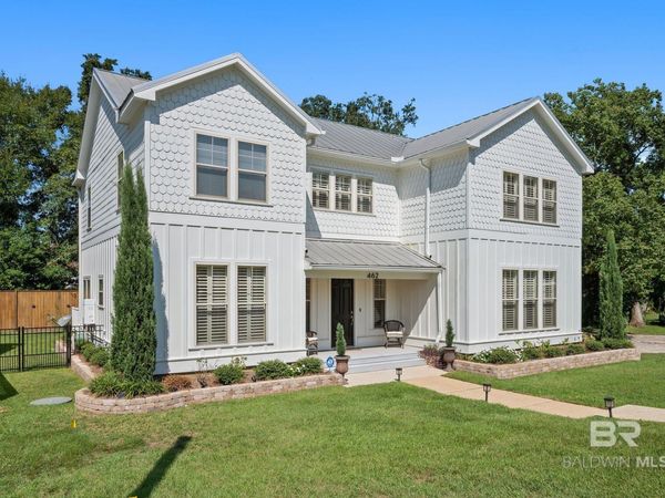 462 Satsuma Street, Fairhope, AL 36532