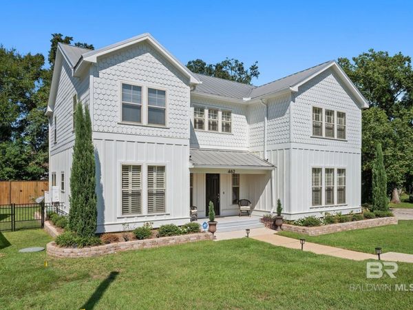 462 Satsuma Street, Fairhope, AL 36532