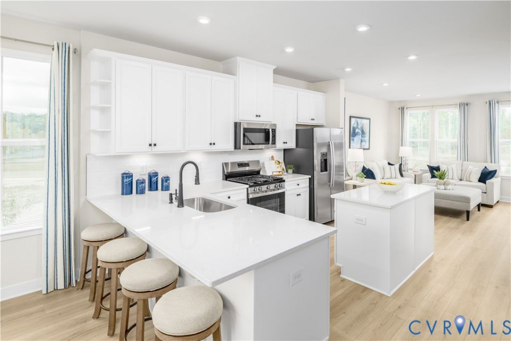 4821 Cloverleigh Drive, Midlothian, VA 23112 Main Photo