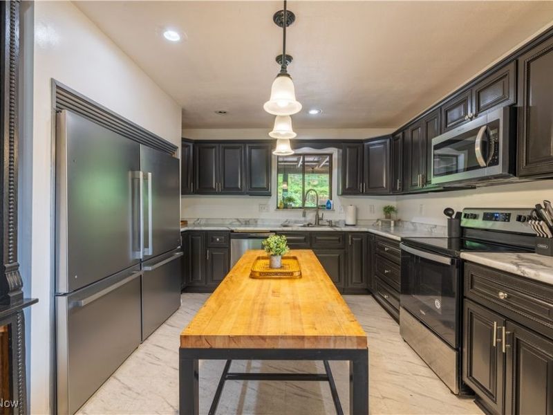 387 Bevens Lane, Waverly, OH 45690 Photo 11