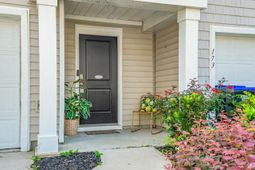 171 Rosefield Court photo 4